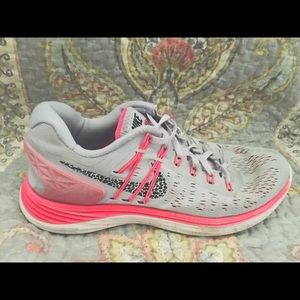 Nike LUNAR ECLIPSE 5 Size 7 Women’s